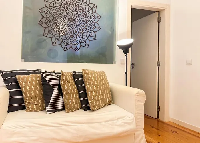 Cozy Home 143